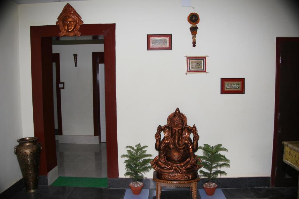 Hotel Maa Kamakhya Puri Dış mekan fotoğraf