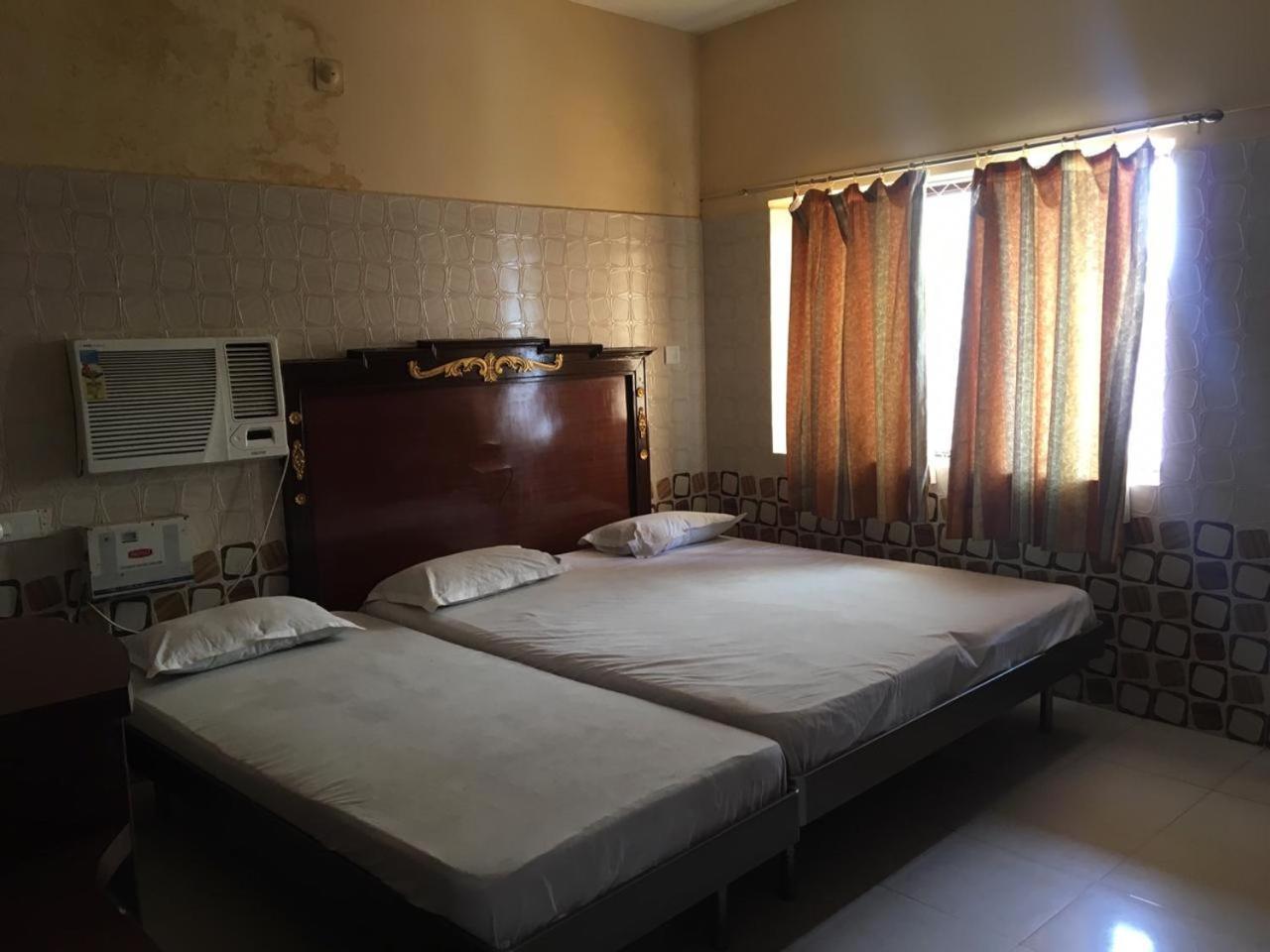 Hotel Maa Kamakhya Puri Dış mekan fotoğraf